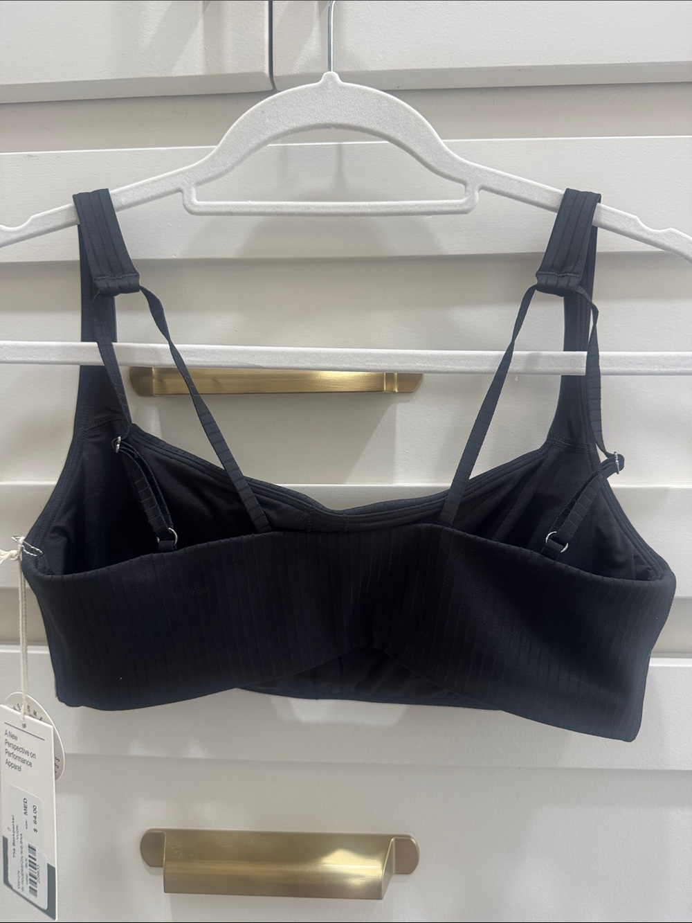 NWT Vuori MEDIUM inversion ribbed bra - Picture 3 of 7